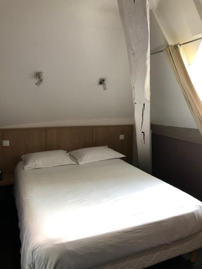 Logis L'Hotel D'Arc Arc-sur-Tille Екстер'єр фото