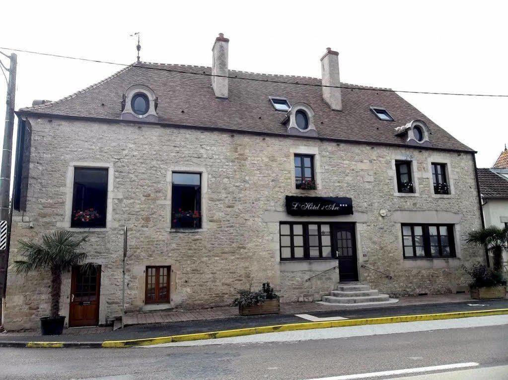 Logis L'Hotel D'Arc Arc-sur-Tille Екстер'єр фото