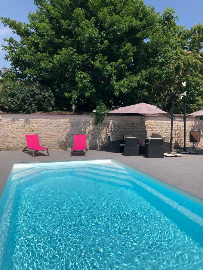 Logis L'Hotel D'Arc Arc-sur-Tille Екстер'єр фото